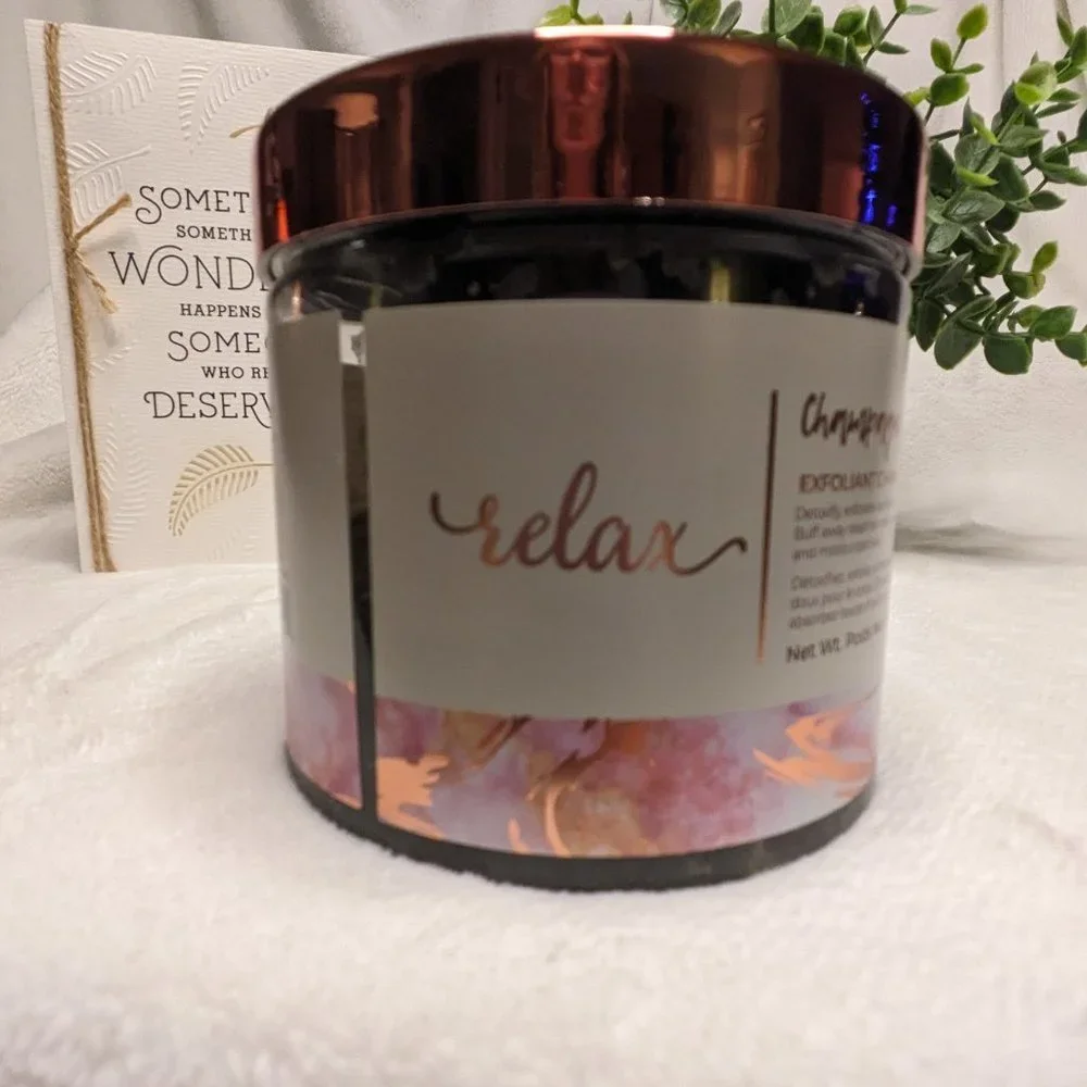 🌸 NEW Manna Kadar Champagne Charcoal Scrub 🌸